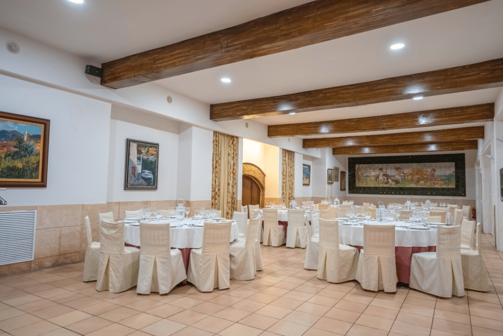 Sala Ametler montada para evento en es molí des comte